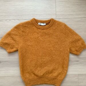 Zara Warm Orange Short Sleeve Sweater
